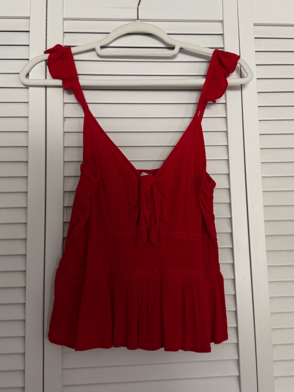 Patrons of Peace Red Ruffle-Strap Tie-Front Camisole Smocked Back Peplum Sz S